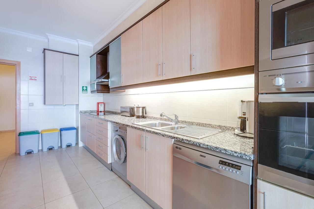 Arco-Iris Apartment Lagos Luaran gambar
