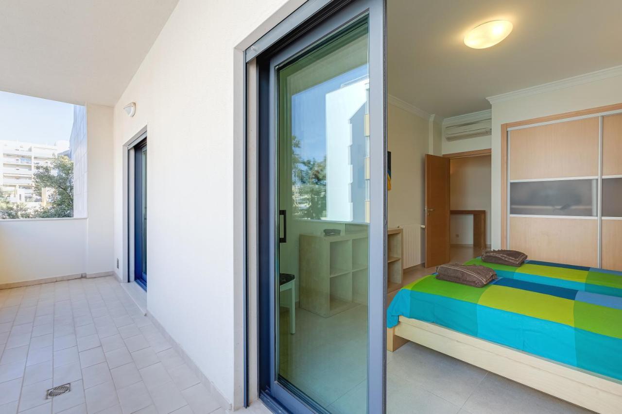 Arco-Iris Apartment Lagos Luaran gambar