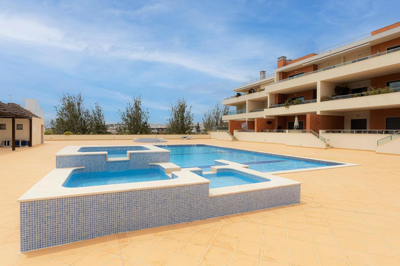 Arco-Iris Apartment Lagos Luaran gambar