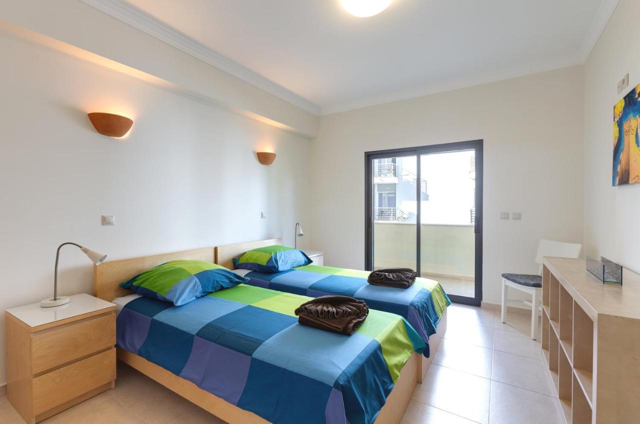 Arco-Iris Apartment Lagos Luaran gambar